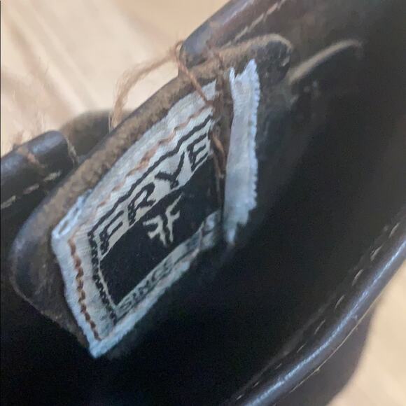 FRYE DISTRESSED BROWN LEATHER BIKER BOOTS SIZE 7M - Picture 5 of 8